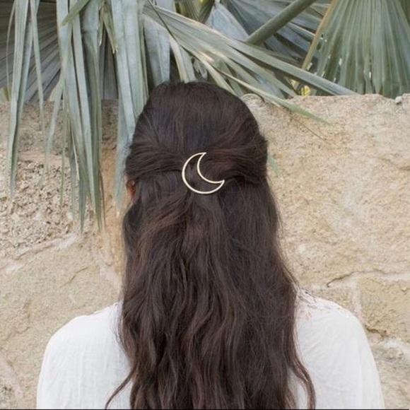 Boho "Moon Phase" Minimalist Crescent Hair Clip - Picture 3 of 11